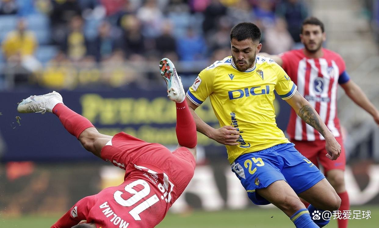 关于今晚马德里竞技调整名单以备CBA季后赛，更衣室发声环节打磨，气氛紧张，心理建设被强调的信息-爱游戏